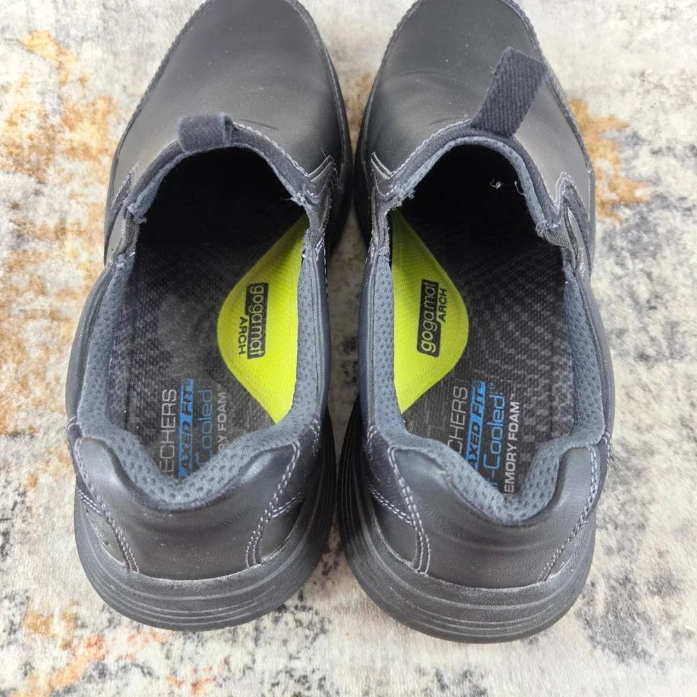 Skechers Expended Margo Slip On Shoes Men 8 Black Leather Comfort Dad Orthopedic